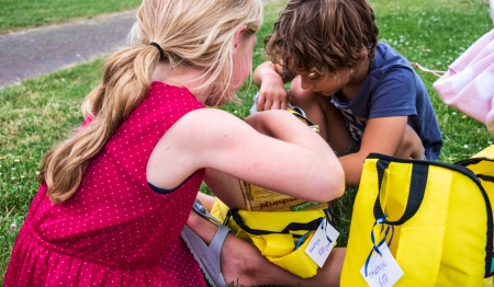 Actie Vakantietas 2020: kwetsbare kinderen hebben juist nú onze aandacht nodig