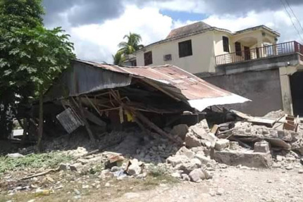 Noodhulp na aardbeving in Haïti | afbeelding 2132