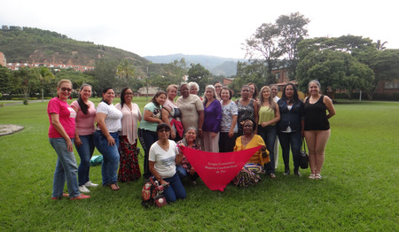 Bijbel tot steun voor rouwende Colombiaanse moeder 