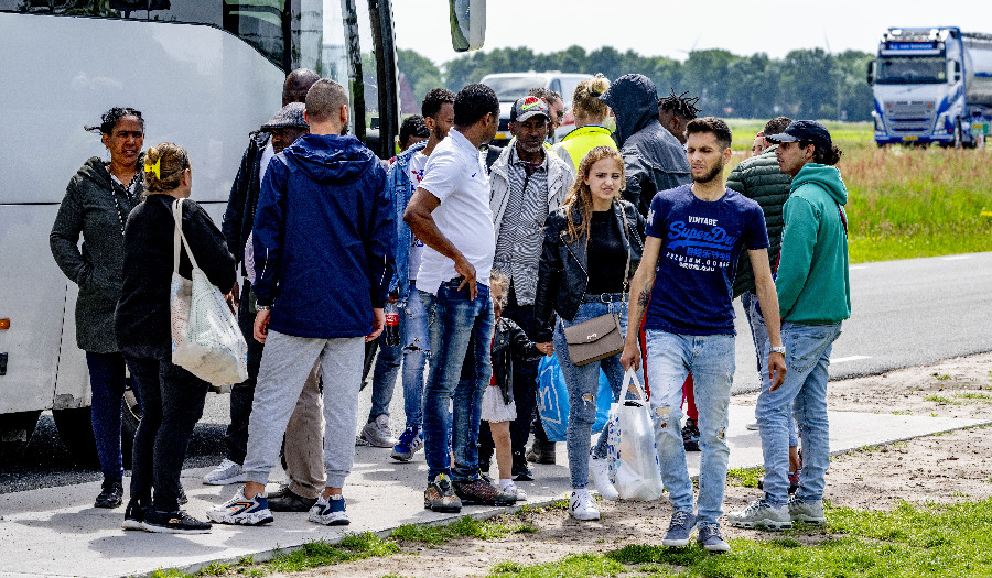 Help nu mee vluchtelingen met een verblijfsvergunning op te vangen