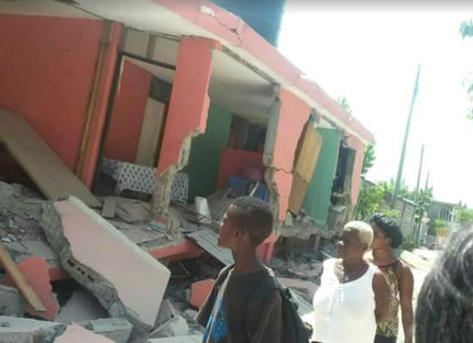 Noodhulp na aardbeving in Haiti | afbeelding 2140