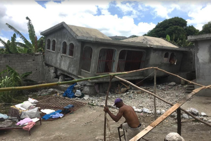 Noodhulp na aardbeving in Haiti | afbeelding 2142