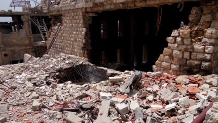 'Als onze kerk hersteld is, kunnen we ons leven in Zabadani weer opbouwen' | afbeelding 2003