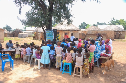 Een sterke kerk op een kwetsbare plek | afbeelding 1285