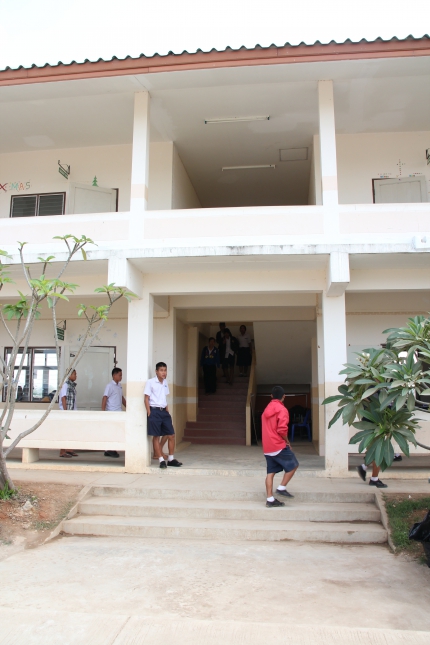 Noodhulp, opvang en onderwijs voor vluchtelingen uit Myanmar | afbeelding 1552