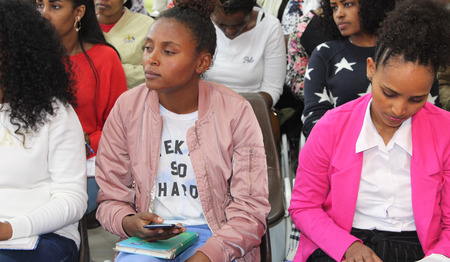 Hoop brengen in de Golfstaten, juist nu 