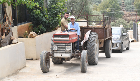 Dankzij lening Kerk in Actie kan het bedrijfje van Georges in Noord-Libanon groeien
