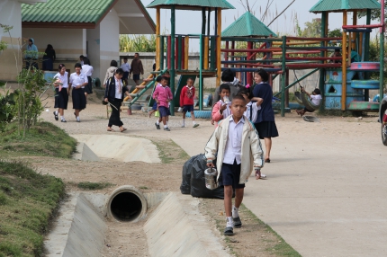 Noodhulp, opvang en onderwijs voor vluchtelingen uit Myanmar | afbeelding 1551